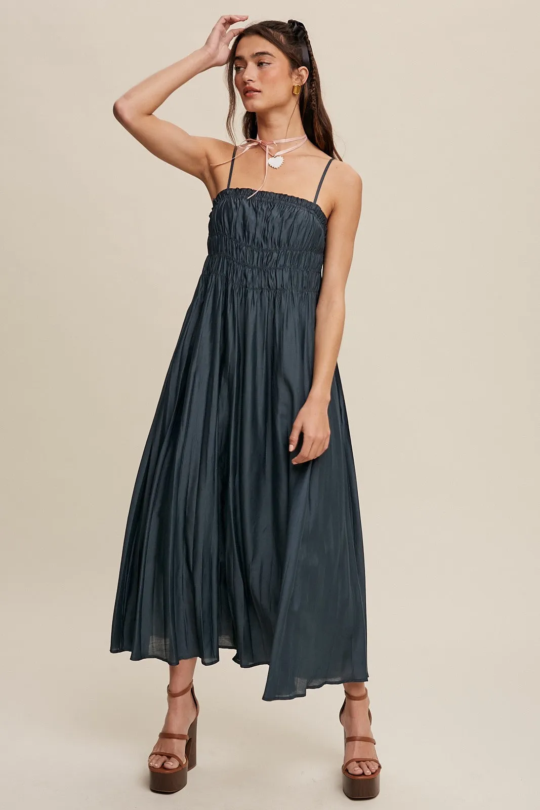 Flowy Pleated Maxi Dress