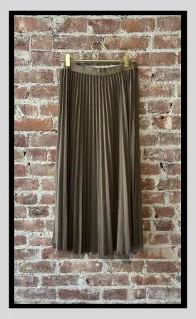 Pleated Midi Skirt