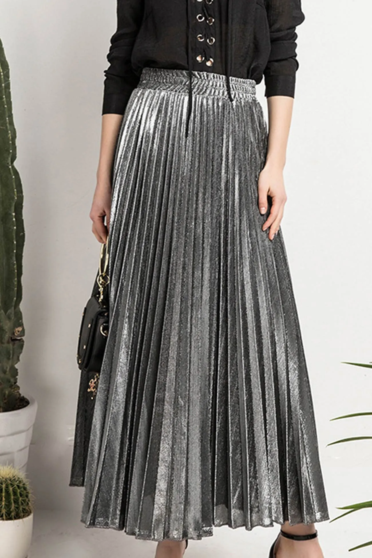 TastyHottie - Glitter Pleated Midi Skirt